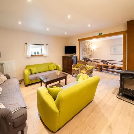 Beautiful Holiday Home Near Vielsalm With Rural View Vielsalm