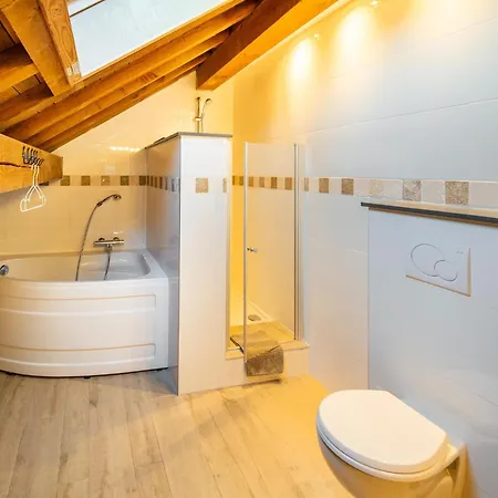 Beautiful Holiday Home Near Vielsalm With Rural View Vielsalm