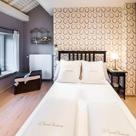 Beautiful Near With Rural View Vielsalm